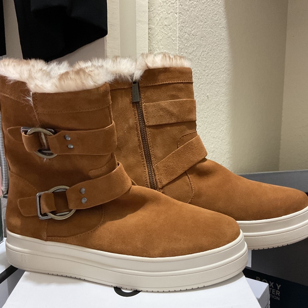 Tan Suede Nelly J/Slides NYC boots size 10